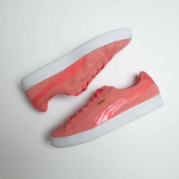 Puma Shoes - PUMA Basket Sneakers NWT